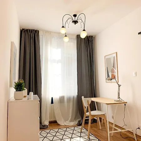 Apartamenty Centrum - Szafirowy I Szmaragdowy Torun Exterior photo